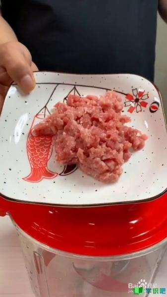 如何制作好吃的香菇牛肉辣椒酱？ 第2张