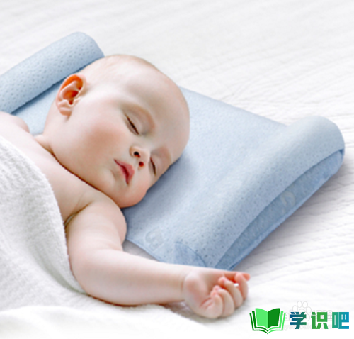婴幼儿宝宝头部睡成偏头了怎么办？ 第5张