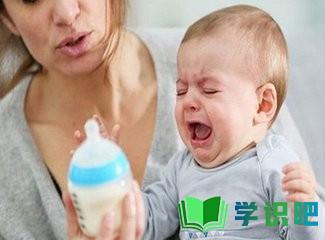 宝宝不肯吃奶怎么办？