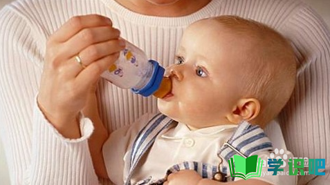 4个多月婴儿老吐奶怎么办？ 第4张